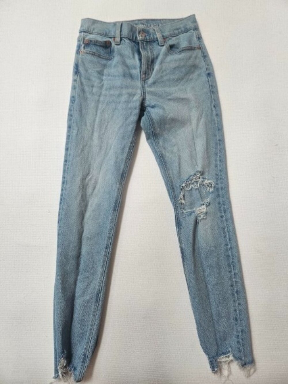 American Eagle 90s Skinny Straight Jean